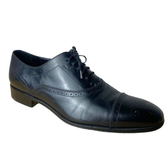 FERRAGAMO Caesy Black Leather Cap Toe Lace Up Brogue Oxford Italy US 10 2E - Picture 1 of 16